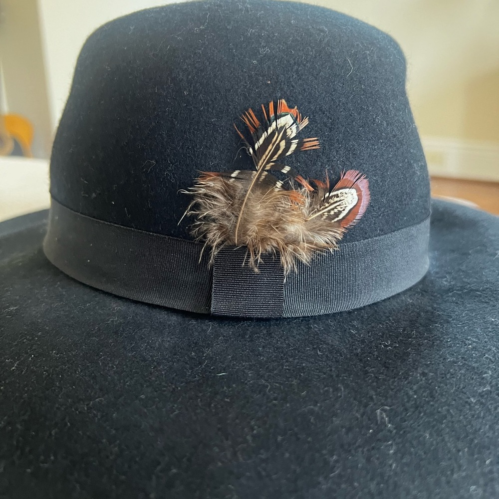 Steve Madden Hat - Picture 2 of 3